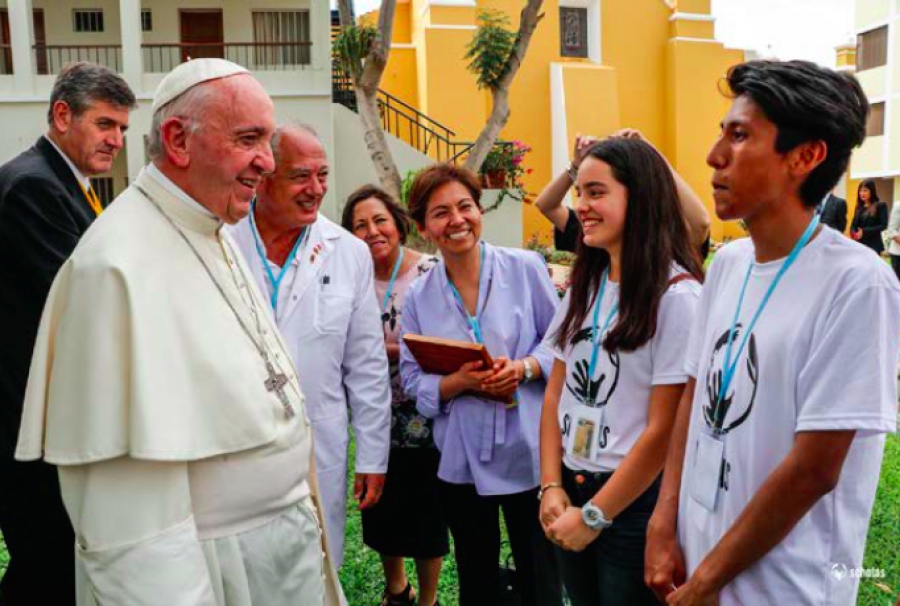 &#039;Scholas&#039;: Un grupo de jóvenes peruanos abre su corazón al Papa Francisco