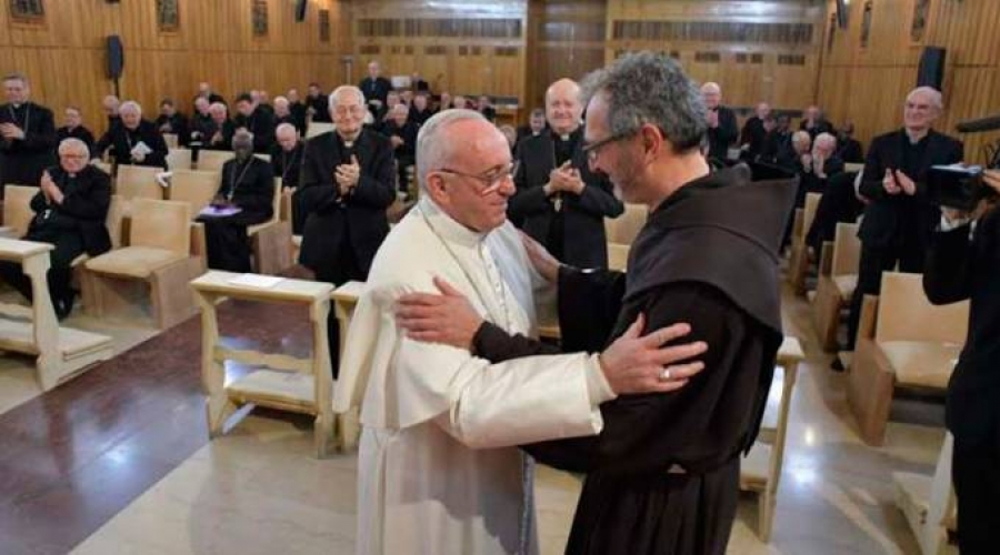 El Papa concluye ejercicios espirituales y comparte anécdota sobre meditaciones