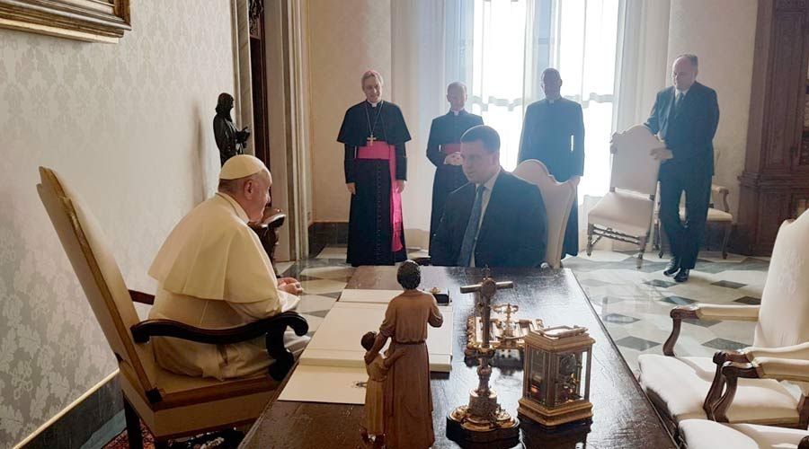 El Papa Francisco y el Presidente de Estonia se reúnen para hablar de migración
