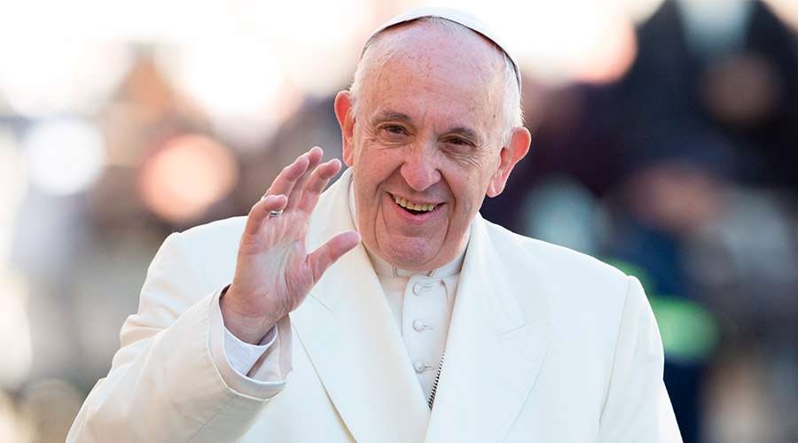 Papa Francisco sorprende con una carta a joven catequista de Perú