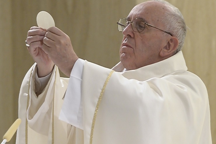 El Papa en Santa Marta: &#039;La vida cristiana no es una ética, es un encuentro con Jesucristo&#039;