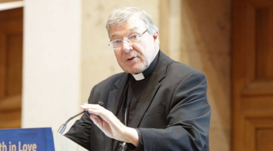 Cardenal Pell desmiente acusaciones de encubrimiento de abusos en nuevo libro
