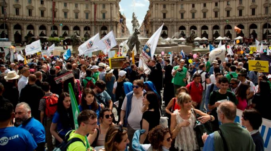 Papa Francisco apoya Jornada por la Vida en Inglaterra: Demos testimonio de la verdad