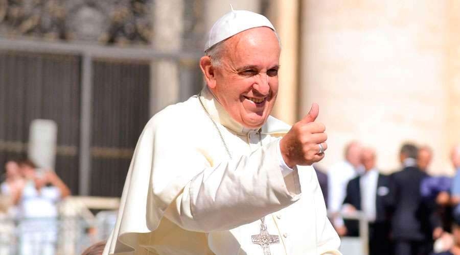 El Papa vendrá a Chile a inquietar conciencias y despertar esperanzas, afirma arzobispo