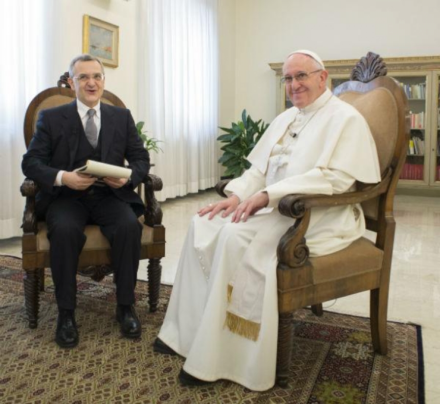 El Santo Padre felicita el Año Nuevo a China y manifiesta el deseo de que su aportación al diálogo entre los pueblos contribuya a la paz y al desarrollo