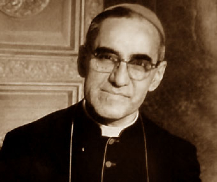 Envían a Roma testimonio de posible milagro atribuido a intercesión de monseñor Romero
