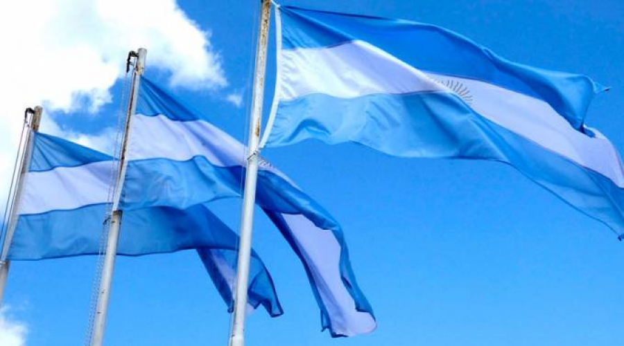 Argentina aún necesita reconciliarse, afirma arzobispo en Tedeum por aniversario patrio