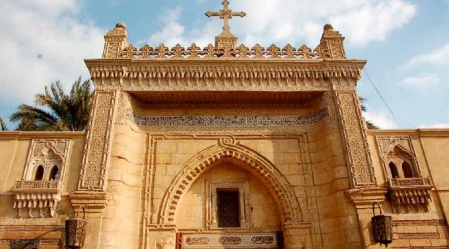 Egipto es nuestra tierra y los cristianos no vamos a dejarla, afirma obispo