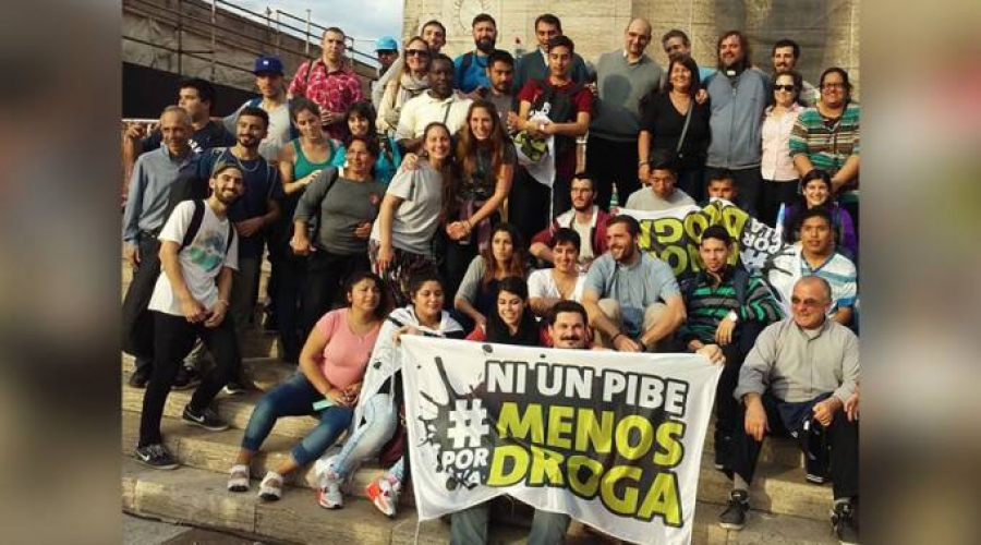 Ni un pibe menos por la droga, claman en Argentina