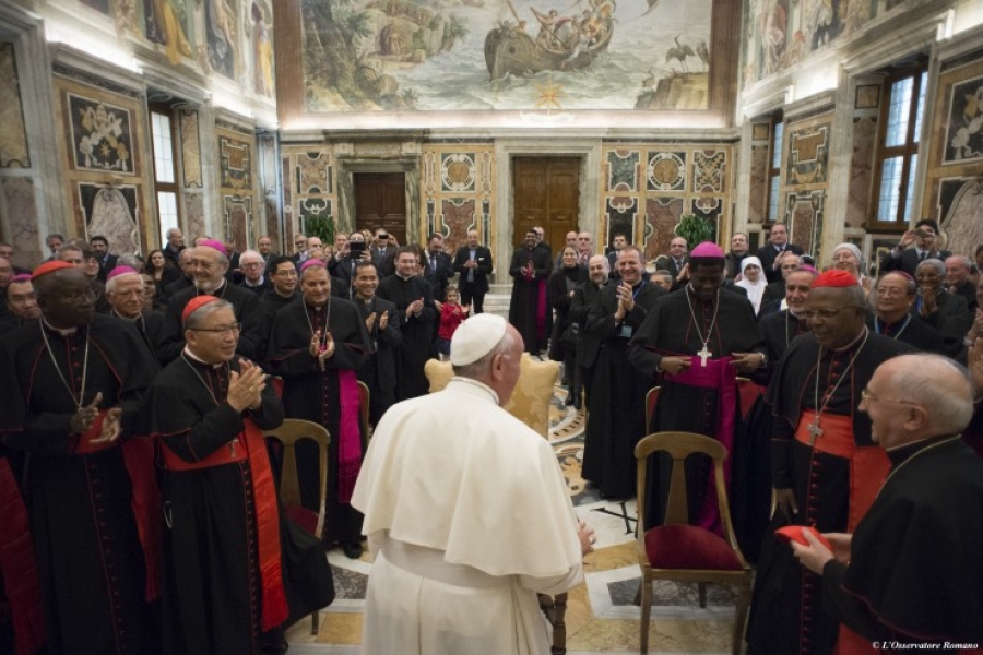 El Santo Padre y la Curia Romana inician los ejercicios espirituales