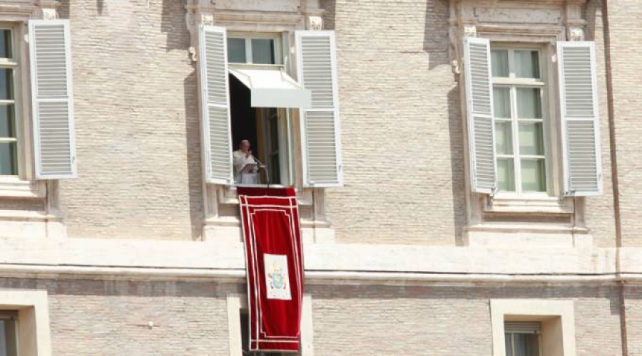 Papa Francisco: Lo importante es reconocer los errores con corazón humilde