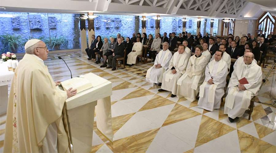 El Papa Francisco pide rezar por los gobernantes, porque «no hacerlo es pecado»