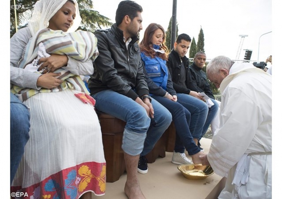 El Papa Francisco renovó el gesto de Jesús: paz y hermandad, contra traficantes de armas, guerras y terror