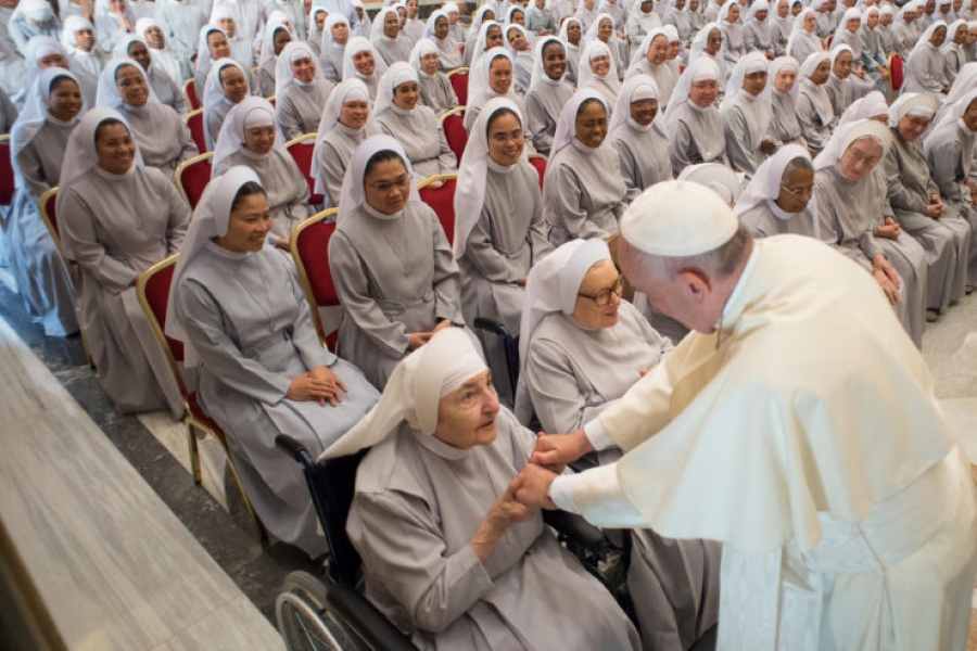 Especialistas de todo el mundo debaten sobre el rol de la mujer en la Iglesia