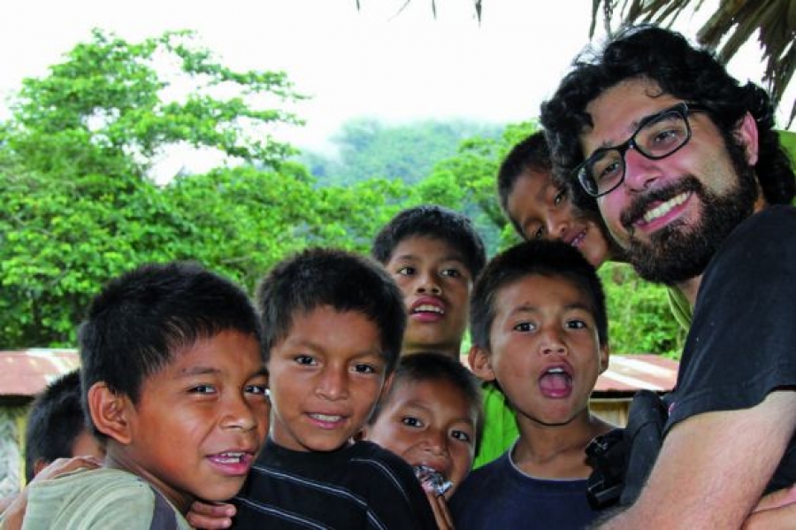 Desde la selva de Madre de Dios, Perú: «un pueblo humillado y castigado»