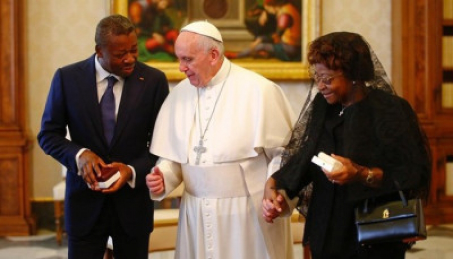 Audiencia al Presidente de Togo: Esfuerzo común para la paz y la seguridad en África Occidental y Subsahariana