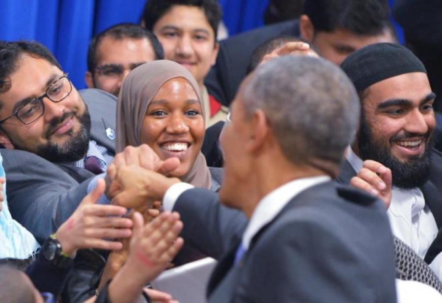 Obama visita por primera vez una mezquita en Estados Unidos