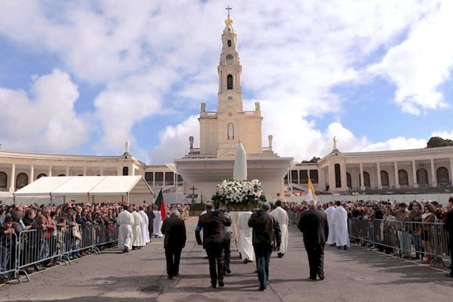 Los rectores de diversos santuarios marianos están reunidos Fátima