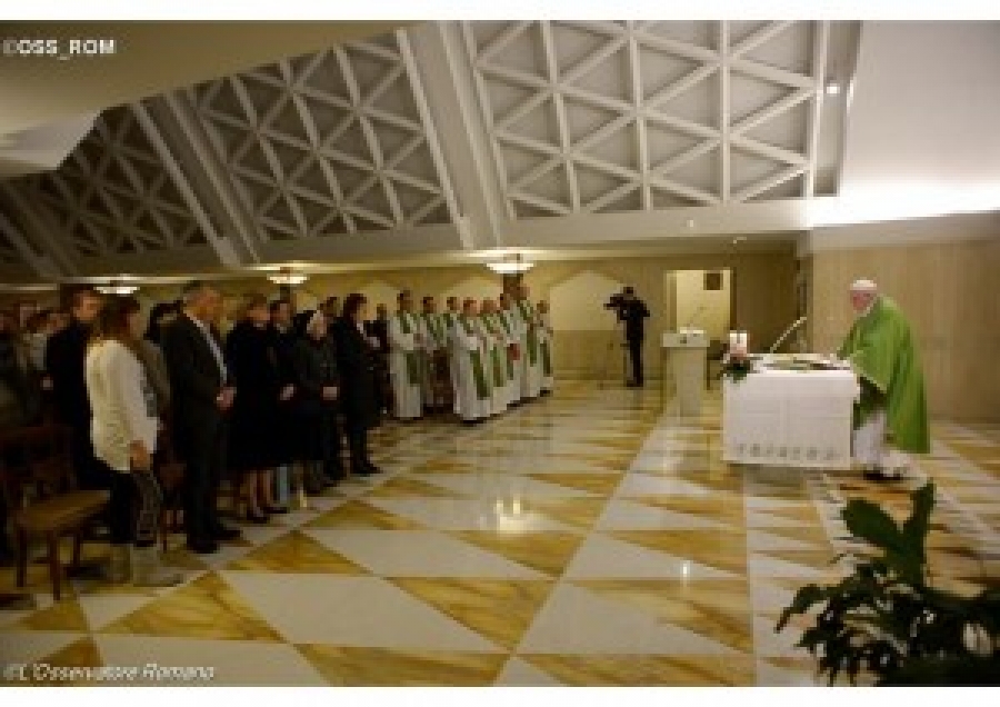 El Papa en Santa Marta: ‘la fe no se aprende en los libros’