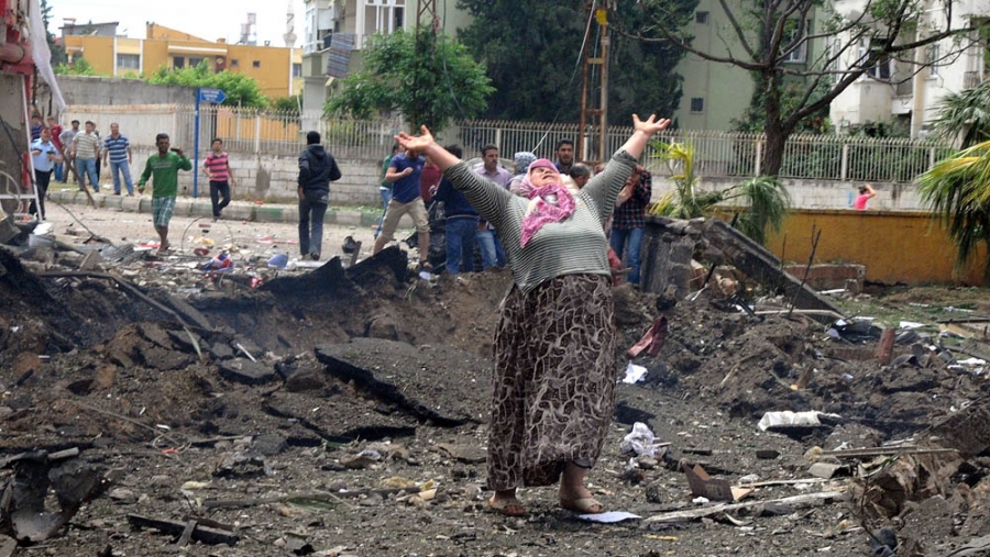 El Santo Padre pide orar por la conversión de terroristas que han causado diez muertos en Turquía