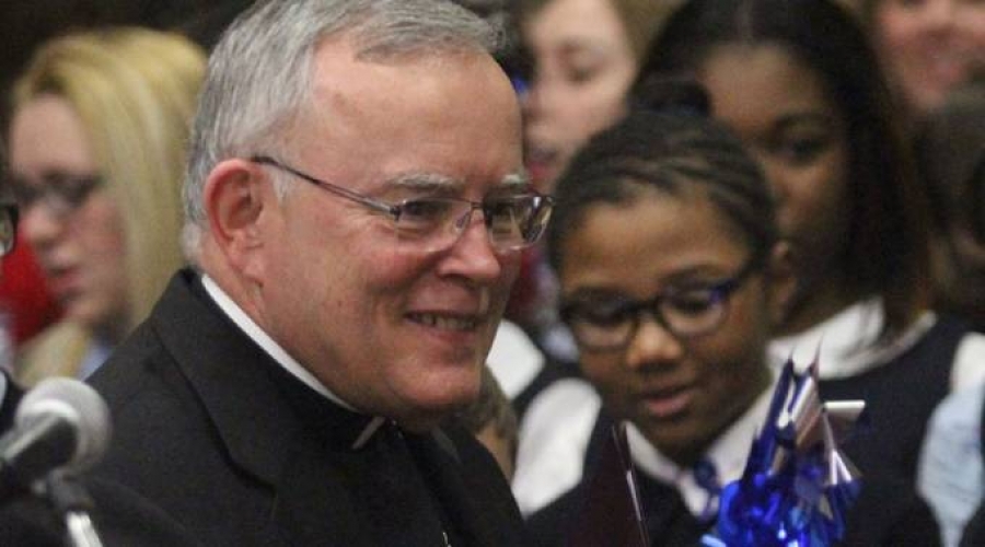 Monseñor Chaput responde a revista jesuita que criticó coalición católico-evangélica en EEUU