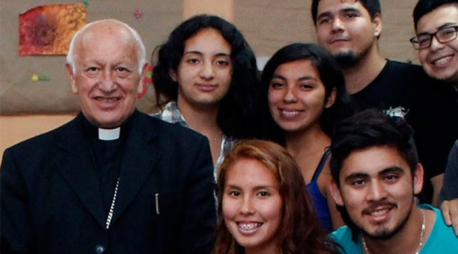 El Papa ratifica al cardenal Ezzati como arzobispo de Santiago de Chile indefinidamente