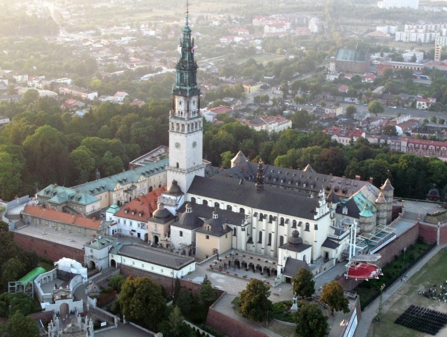 3 hermosos templos que el Papa Francisco visitará en Polonia