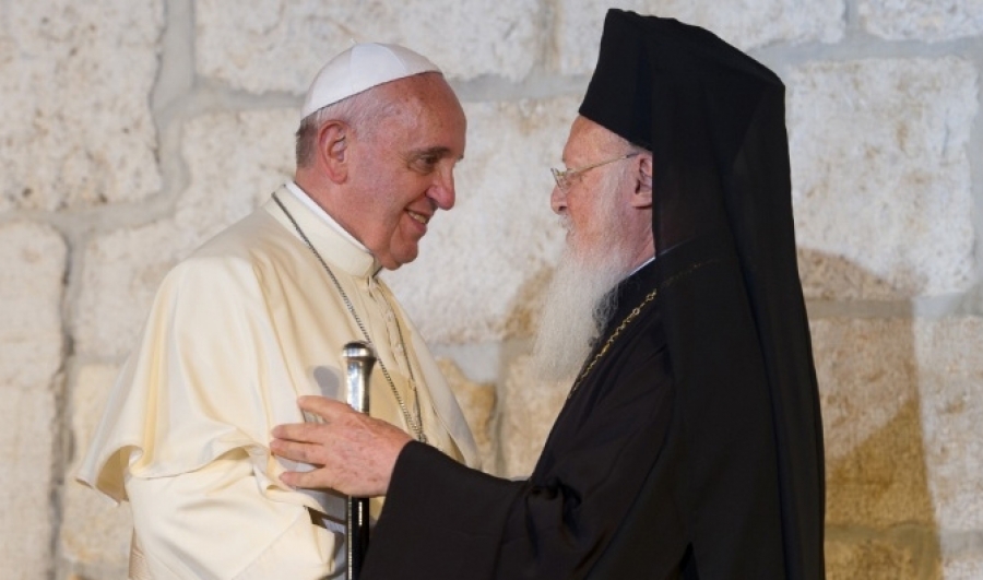 Viva estima y sentido aprecio del Papa por el Patriarca Bartolomé I, Doctor &#039;&#039;honoris causa&#039;&#039; por el Instituto Universitario Sophia