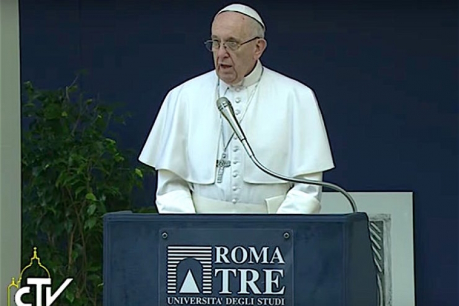 El Santo Padre en Roma Tre: «Las migraciones no son un peligro sino un desafío para crecer»