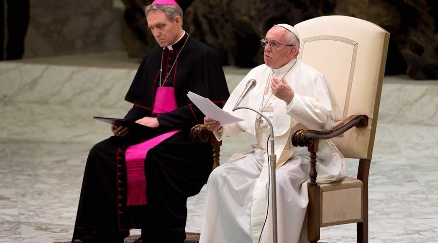El Papa recuerda que el Evangelio y las homilías bien hechas son fundamentales en Misa