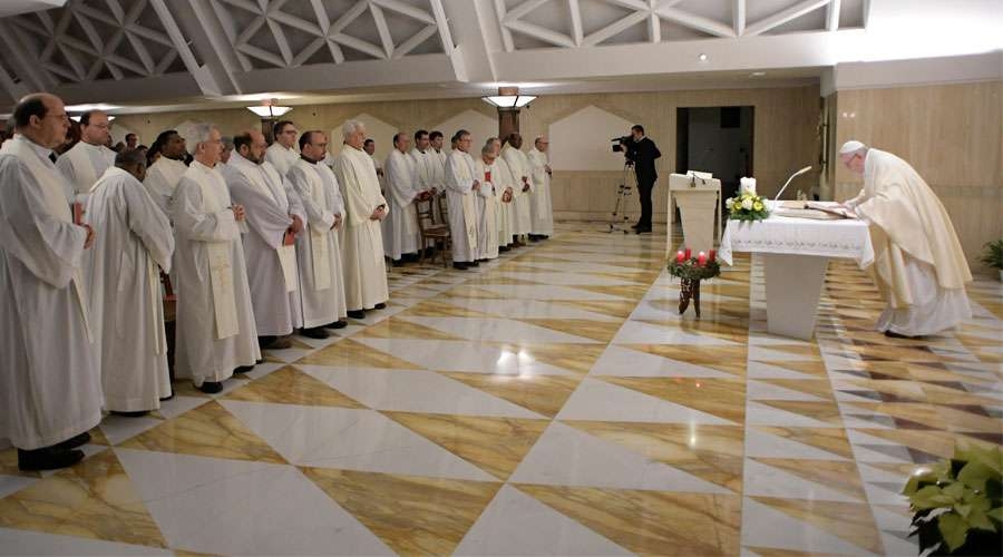 El Papa Francisco destaca la ternura de Dios e invita a llamarle «papá»