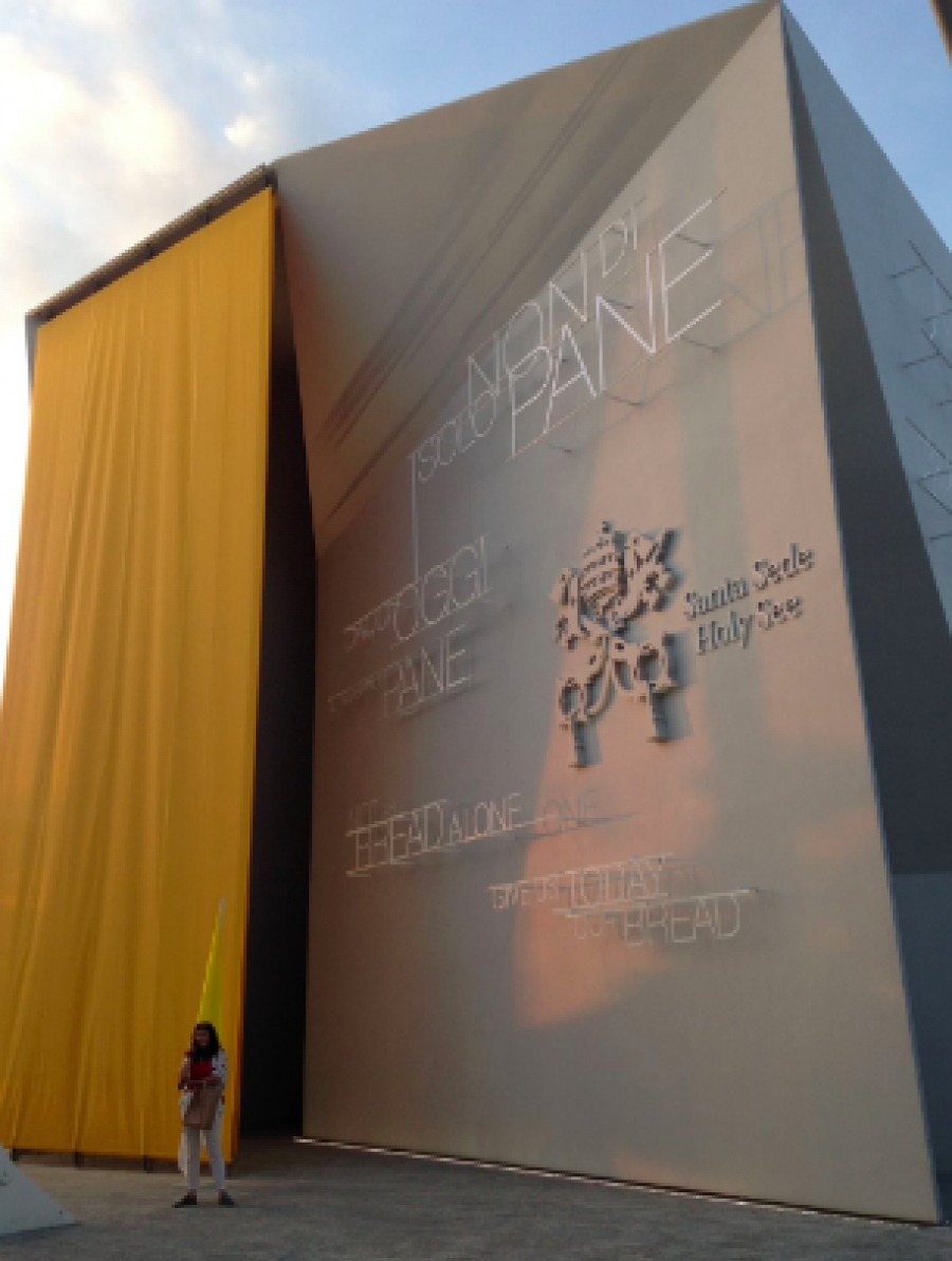 La Santa Sede destina 150.000 del pabellón de la Expo a los refugiados en Jordania