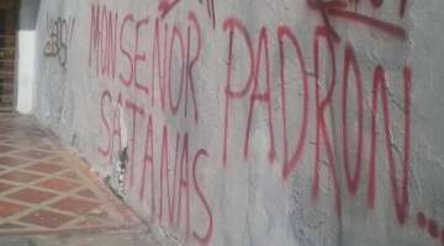 Venezuela: insultan con pintadas al arzobispo de Cumaná