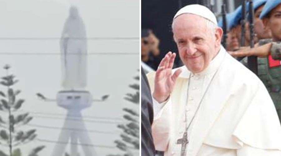 El Papa bendice imagen del Inmaculado Corazón de María