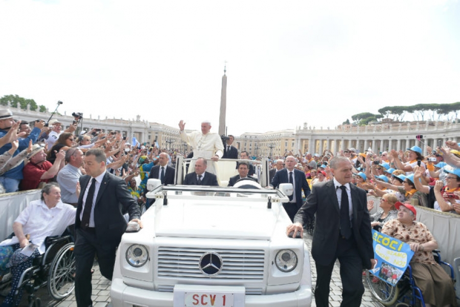 Oriente Medio: mensaje del Papa a los visitantes de idioma árabe
