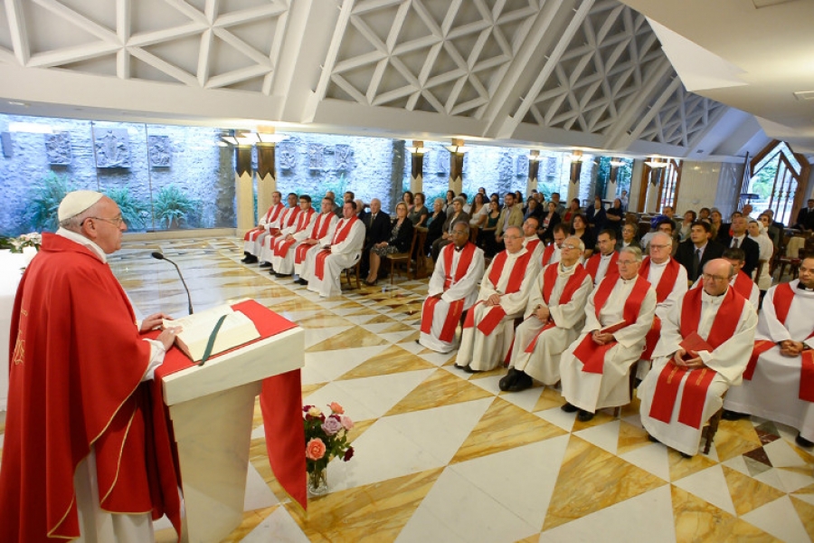 El Papa en Santa Marta: &#039;Jesús reza por nosotros delante del Padre&#039;