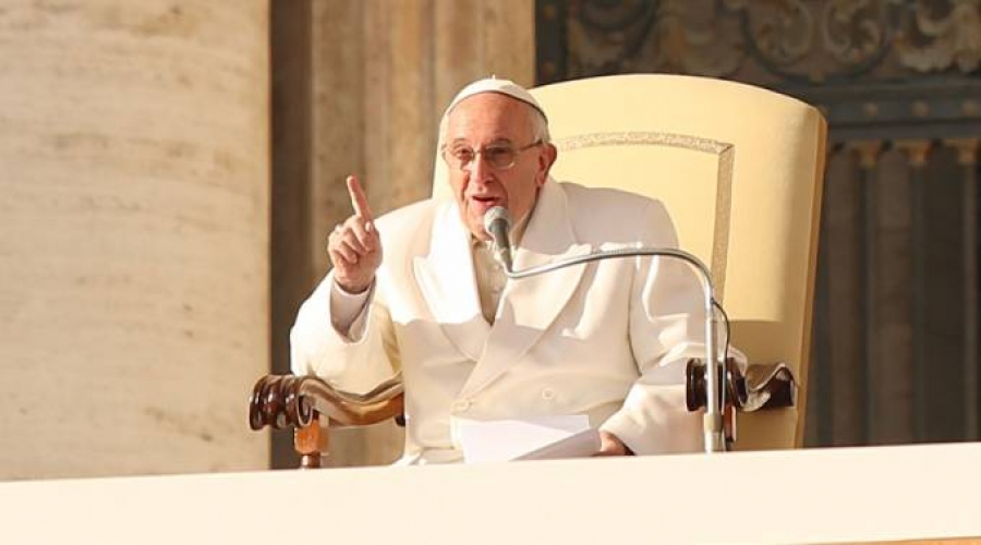 El Papa Francisco alienta a defender la vida «desde la concepción hasta el final»