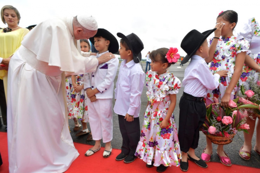 En Villavicencio: «¡Francisco, hermano, ya eres colombiano!»