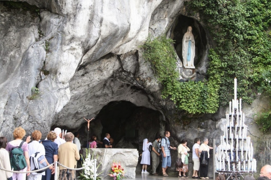 Lourdes, 25 años de la Jornada del Enfermo: «verdaderos discípulos misioneros de Cristo»