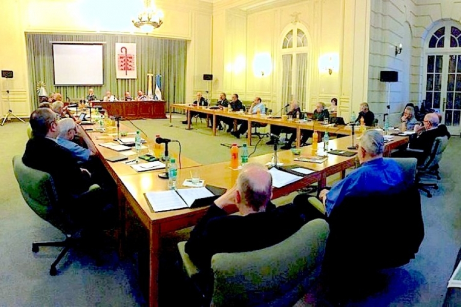 Conferencia Episcopal Argentina pide esclarecer posibles casos de corrupción en la Iglesia