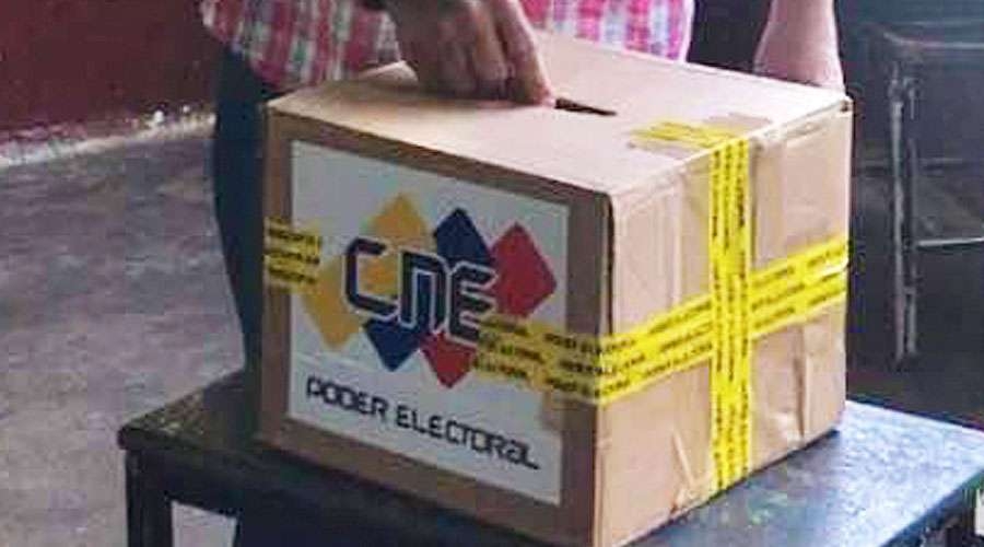 Adelanto de elecciones en Venezuela es «emboscada de medianoche», denuncia arzobispo
