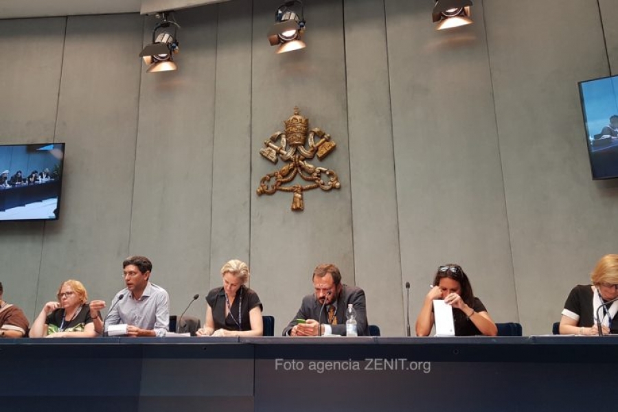 Vaticano enjuicia por malversación a dos dirigentes del Hospital Bambino Gesú