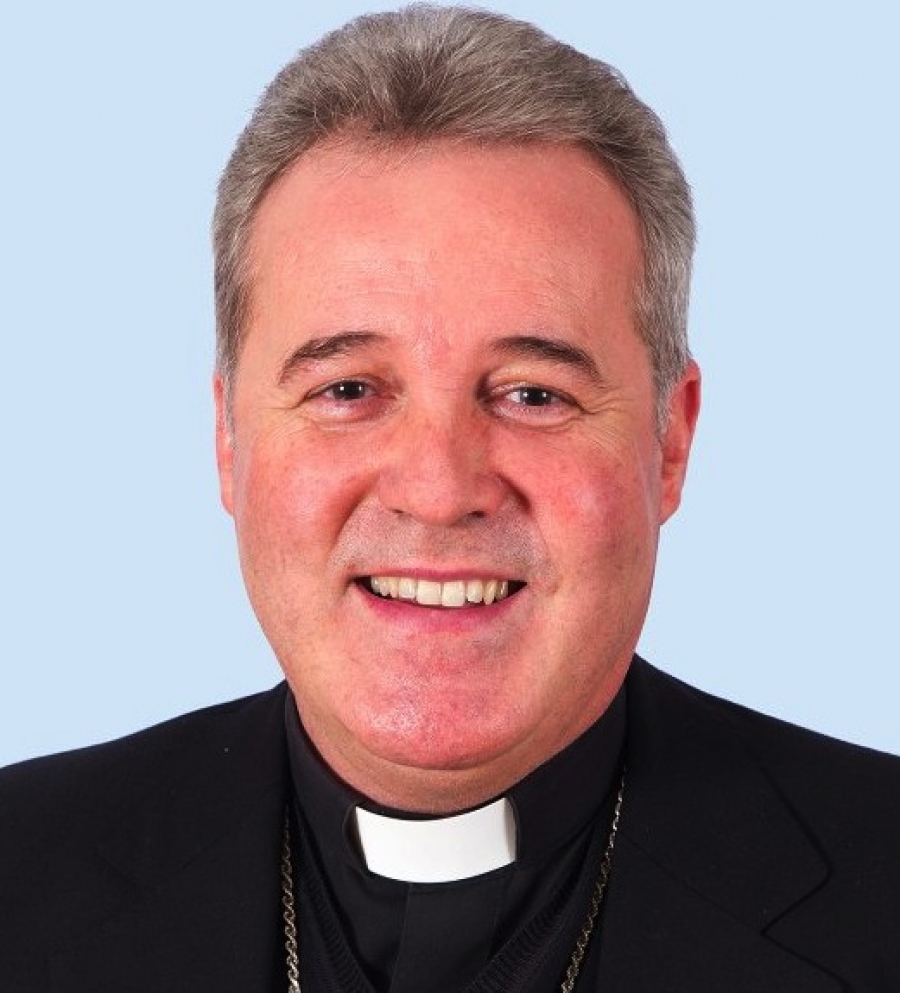 Uno de los grandes retos del Sínodo es lograr una Pastoral Familiar 2.0, afirma monseñor Iceta