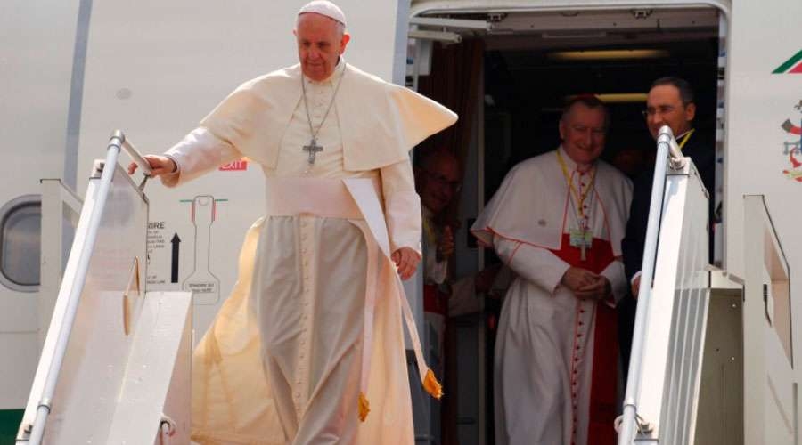 El Papa Francisco ya se encuentra en Myanmar y da inicio a su viaje apostólico