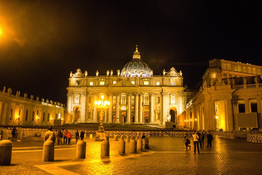 La RIIAL organiza un encuentro virtual sobre información religiosa