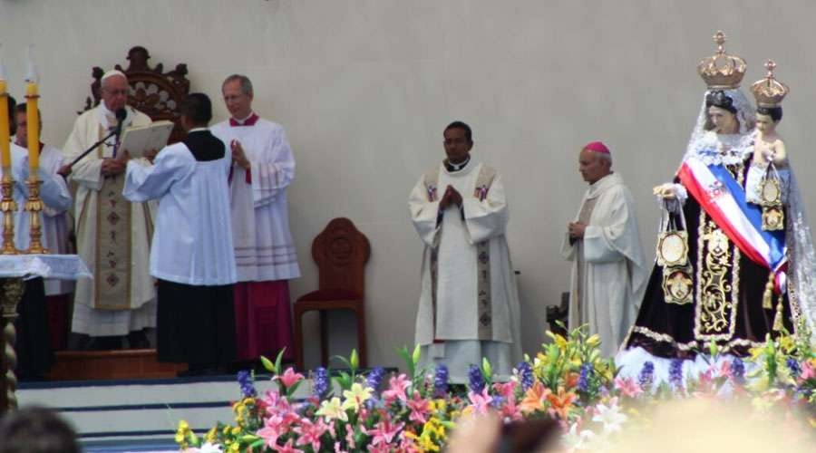 El Santo Padre agradece a fieles de Chile su sacrificio para acompañarlo en su peregrinar