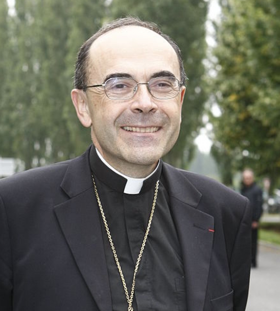 El cardenal Barbarin asegura su colaboración con la justicia en los casos de abusos a menores