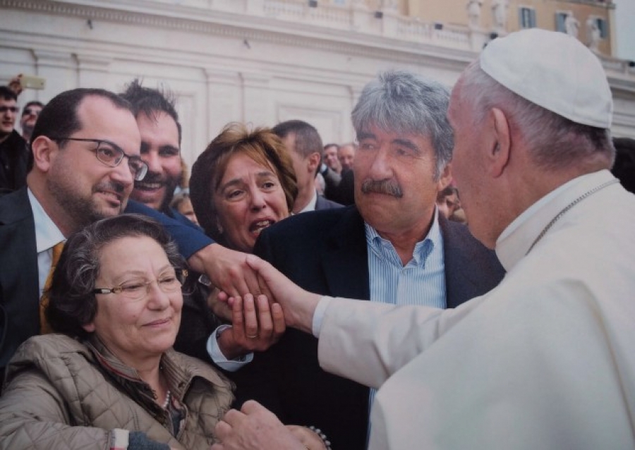El Santo Padre recibe una copia de la película &#039;Poveda&#039;