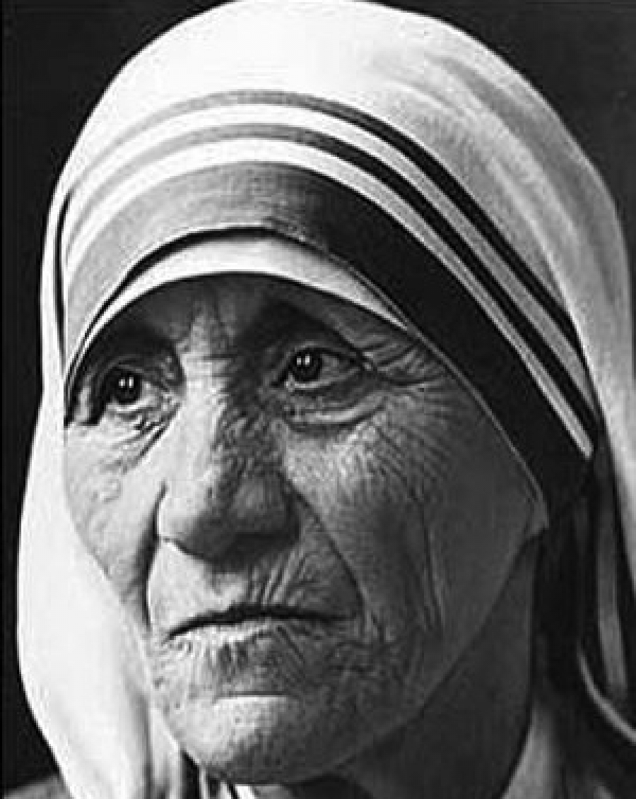 La prensa italiana filtra la «fecha» de canonización de la Madre Teresa y el Vaticano responde