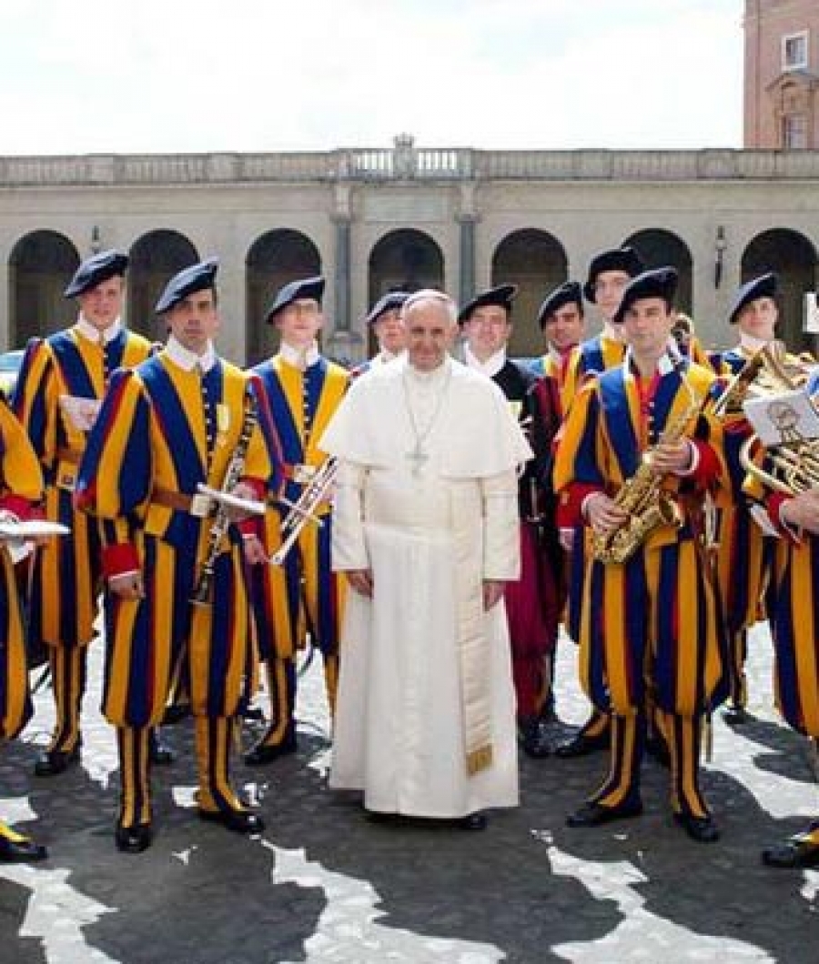 Guardia Suiza: Estamos preparados para defender al Papa Francisco del Estado Islámico